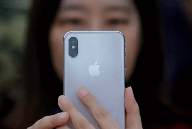 2019 iPhone Will Have Triple-lens Camera Setup and 3D Vision
